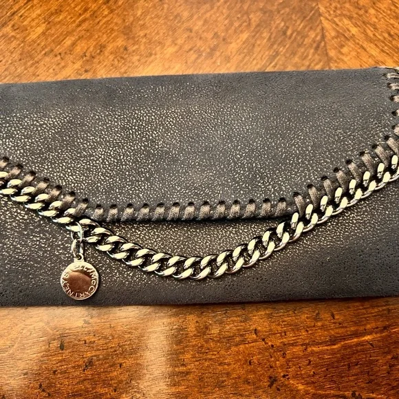 Stella McCartney Falabella Continental Wallet Clutch Navy Chain Trim Vegan - Picture 2 of 12
